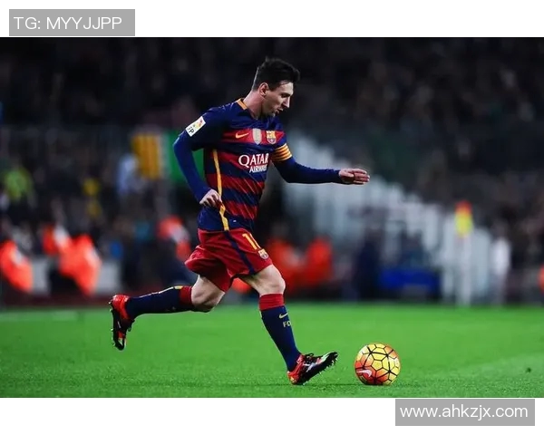 全球足球明星中含金量最高的十位球员及其成就分析